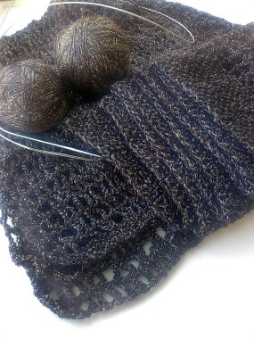 Örgü, iğne ve iplik.