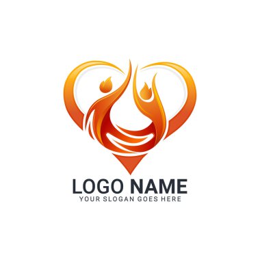 Kalp şeklinde logo tasarımı olan iki kişi.