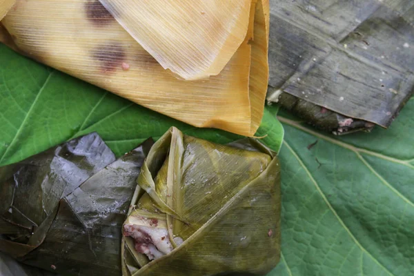 Tamales Aus Bohnen Maisschalen Und Hoja Santa Blättern Chiapas Mexiko — Stockfoto