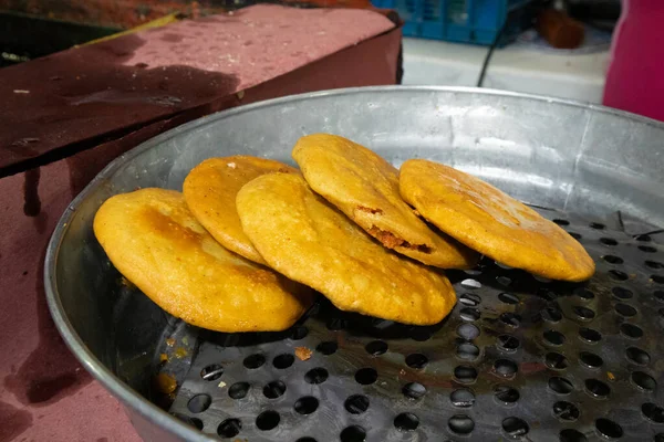 Mexico City 'de Kızarmış Geleneksel Gorditas