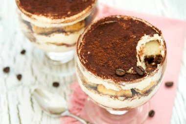 İtalyan tatlı tiramisu cam, tatlı gıda