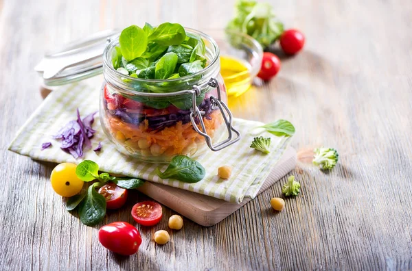 Egészséges házi csicseriborsó és veggies saláta, étrend, vegetáriánus, v — Stock Fotó