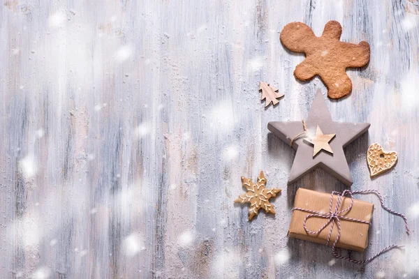 Fundo de Natal, decoração de estrela de Natal e pão de gengibre — Fotografia de Stock