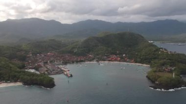 Padang bai port bali Endonezya