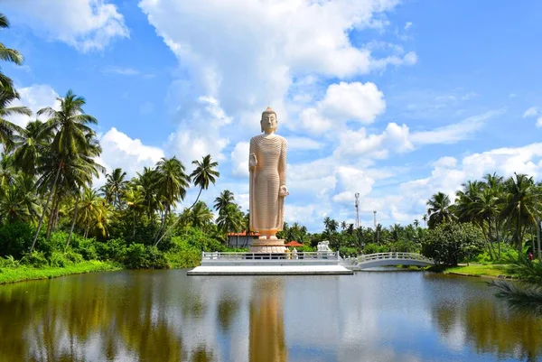 Hikkaduwa, Sri Lanka 'daki Tsunami Anıtı