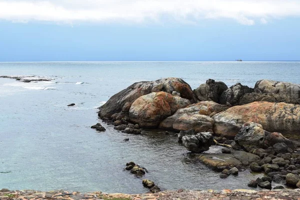 Hint Okyanusunda Taşlar, Sri Lanka