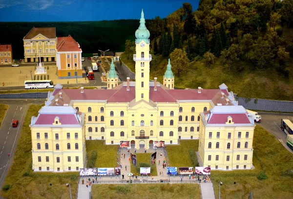 Budapeşte, Macaristan - 25 Haziran 2019: Miniversum dünyanın en büyük minyatür sergilerinden biri, Budapeşte 'deyken ziyaret edilmesi gereken ilk 10 yer. 