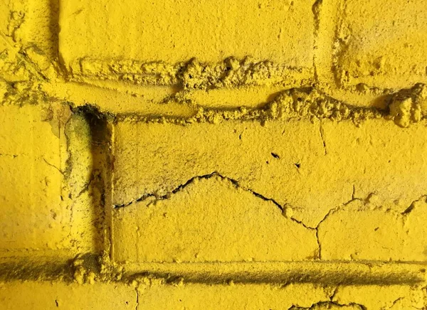 Einfarbige Ziegelwand Gelbe Graffiti Wandtextur Kunst — Stockfoto