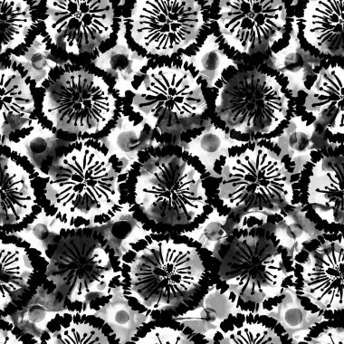 Renkli etnik noktalarla renksiz parlak desenler çizilmiş.