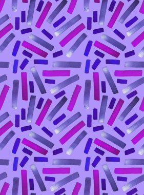 Elleri, bulanık suluboya geometrik şekillerle renksiz parlak desenler çizmiş.