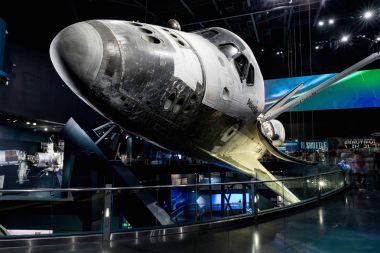 Kennedy Uzay Merkezi, Florida, ABD - Sebruary 19, 2017: uzay mekiği Atlantis, Kennedy Uzay Merkezi ziyaretçi kompleksinin