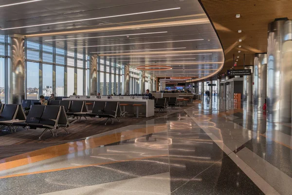 БОСТОН, США - 20 февраля 2017 года: Международный аэропорт Бостон Логан, США — стоковое фото