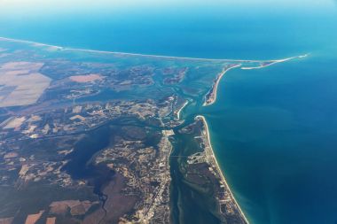 Doğu sahili, Long Island'ın havadan görünümü. Robert Moses State Park yangın adada. Tipik peyzaj Adaları ve plajlar. ABD