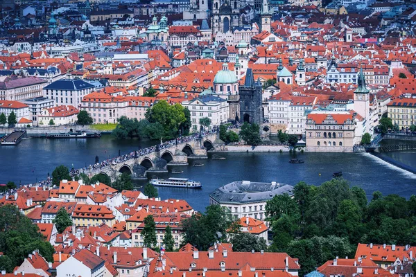 Ponte Charles em Praga, República Checa. — Fotografia de Stock