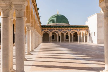 Habib Bourguiba - Tunus ilk başkanı Türbesi. Monastir, Tunus.