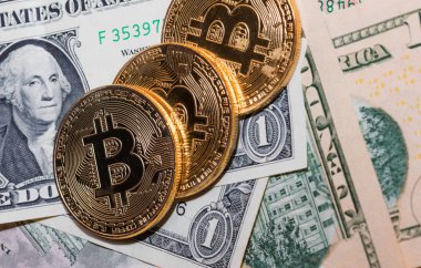 Bitcoin sanal para birimi. Bitcoin ile ticaret. Sanal bir para birimi satın alma riskini. Kripto para birimi arka plan kavramı.