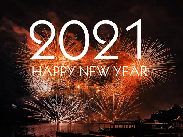 Feliz ano novo 2021 com fundo fogos de artifício — Fotografia de Stock