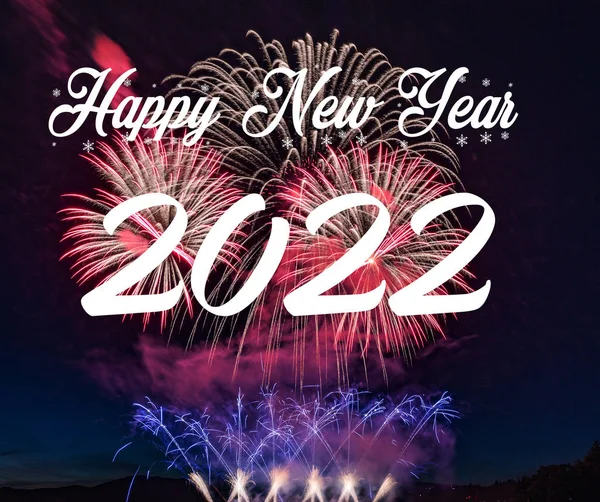 Feliz ano novo 2022 com fundo fogos de artifício — Fotografia de Stock