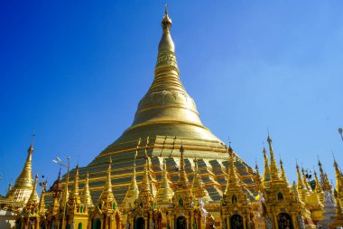 Shwedagon Pagoda, Yangon, Myanmar 'da Büyük Dagon veya Altın Pagoda olarak da bilinir. Aralık, 2019