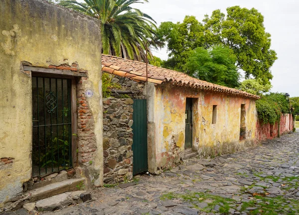 Calle de los Suspiros en Colonia del Sacramento, Uruguay. marzo, 2020 — Foto de Stock