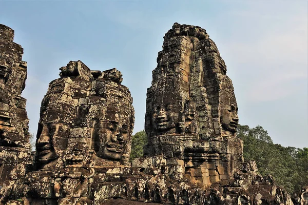 Temple Bayon Cambodge Énormes Visages Humains Sont Sculptés Sur Les — Photo