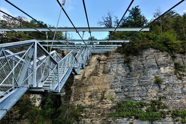 Skybridge Sochi Ponte Suspensa Sobre Desfiladeiro Feito Metal Outros Materiais — Fotografia de Stock