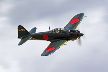 2017 uçaklar, şöhret Air Show uçan Airpalne vintage İkinci Dünya Savaşı sıfır avcı