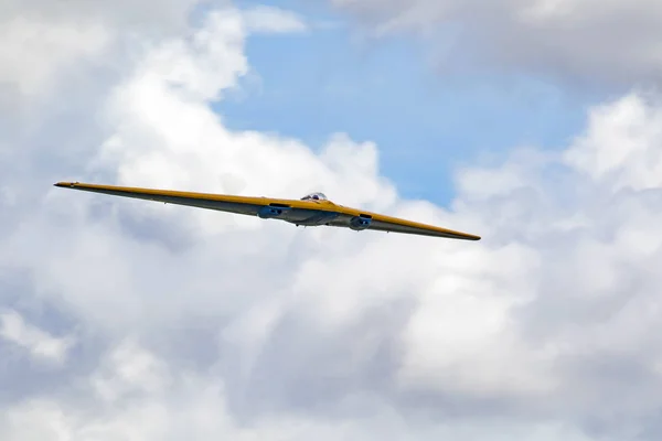 Avión WWII N9MB Flying Wing Aviones volando en exhibición aérea — Foto de Stock