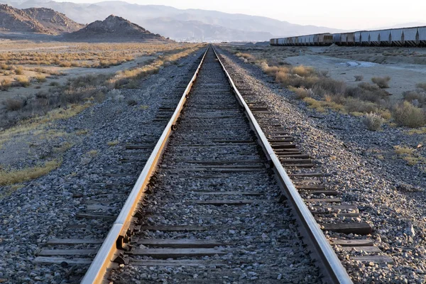 Vías férreas en el desierto de California —  Fotos de Stock