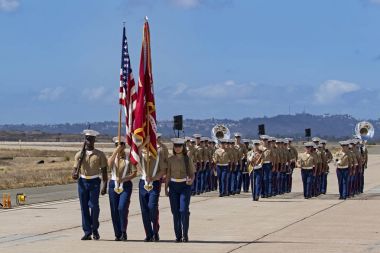 Airshow deniz Corp Marching Band gerçekleştirir