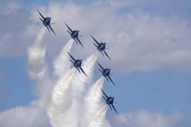 Uçak Mavi Melekler F-18 jet savaşçıların Havacılık Fuarında gerçekleştirme