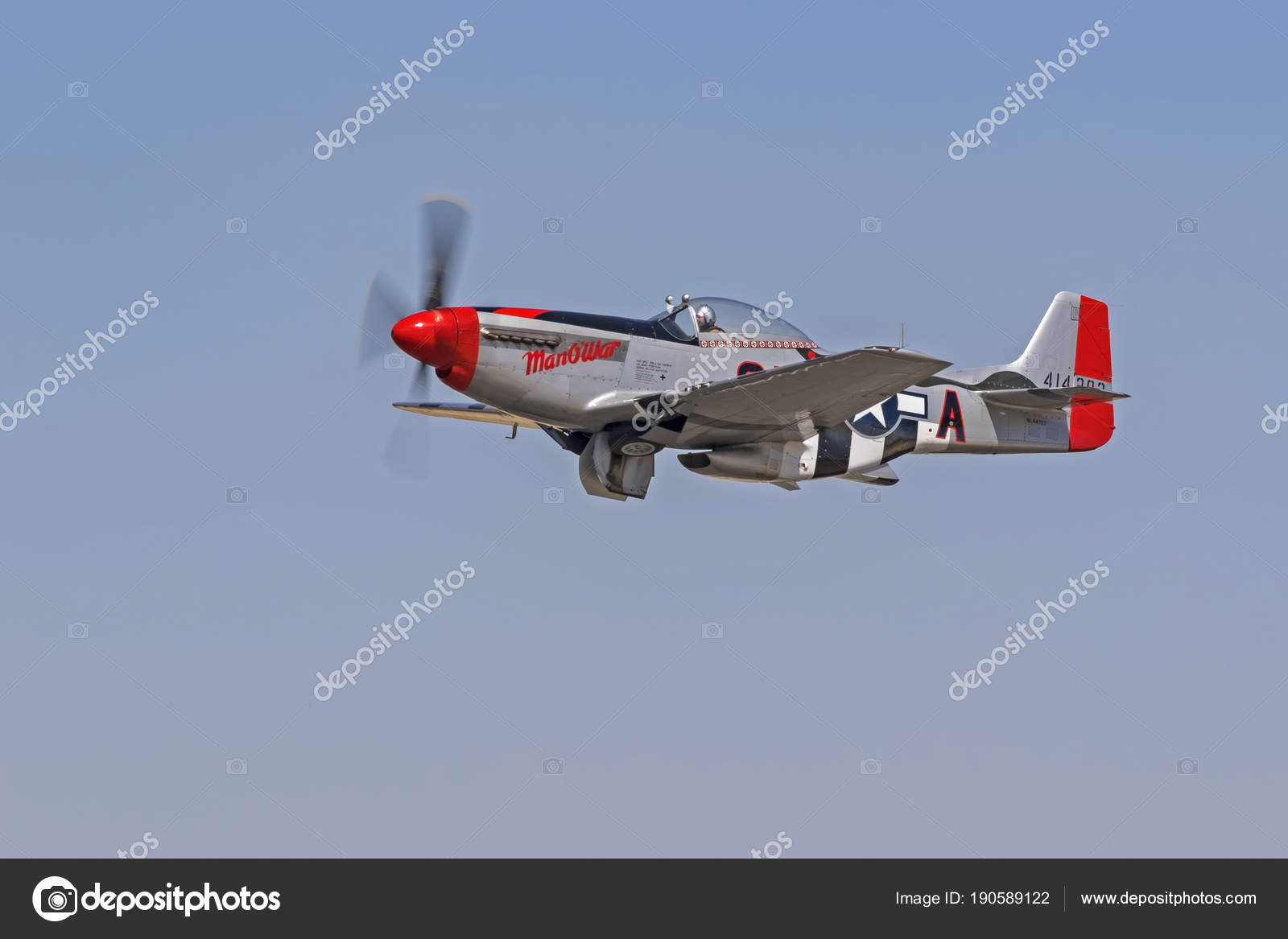 Airplanes Flying Mustang Los Angeles Air Show Los Angeles California