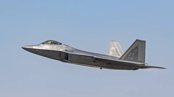 Avión Raptor Avión Militar Sigilo Que Actúa 2018 Los Angeles —  Fotos de Stock