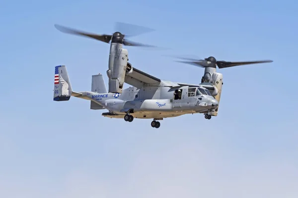 Uçak Osprey Askeri Nakliye 2018 Los Angeles Havacılık Fuarında Gerçekleştirme — Stok fotoğraf