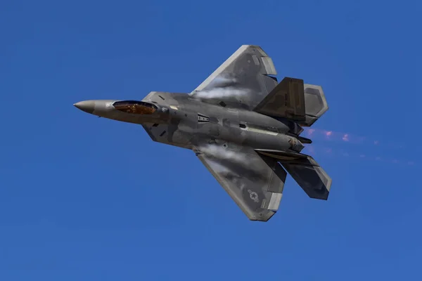 Airplanes Raptor Stealth Jet Fighter Flying Los Angeles Air Show Stock Picture