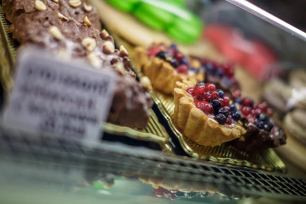 Sandkorb Mit Beeren Auf Dem Tresen Einem Café — Stockfoto