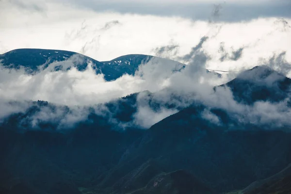 Een Dramatisch Uitziende Bergketen Ongudaysky Wijk Van Altai Krai Rusland — Stockfoto
