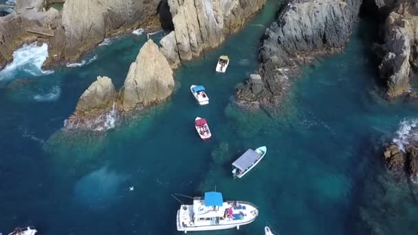 Meksika Acapulco Quebrada Bazı Yatlar Üzerinde Seyahat Eden Hava Aracı — Stok video