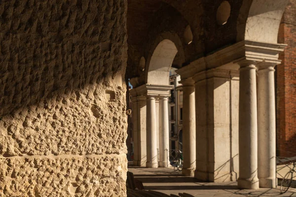 Imagen Matutina Basílica Palladiana Vicenza Luz Del Sol Recién Salido —  Fotos de Stock