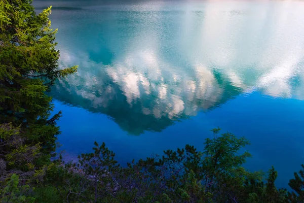 Braies Lake Pragser Wildsee Parque Natural Fanes Sennes Prags Montanha — Fotografia de Stock