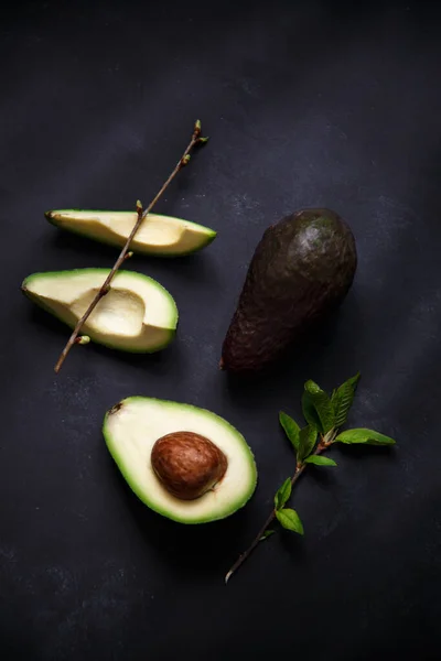 Avokado. Meyve ya da sebze.?