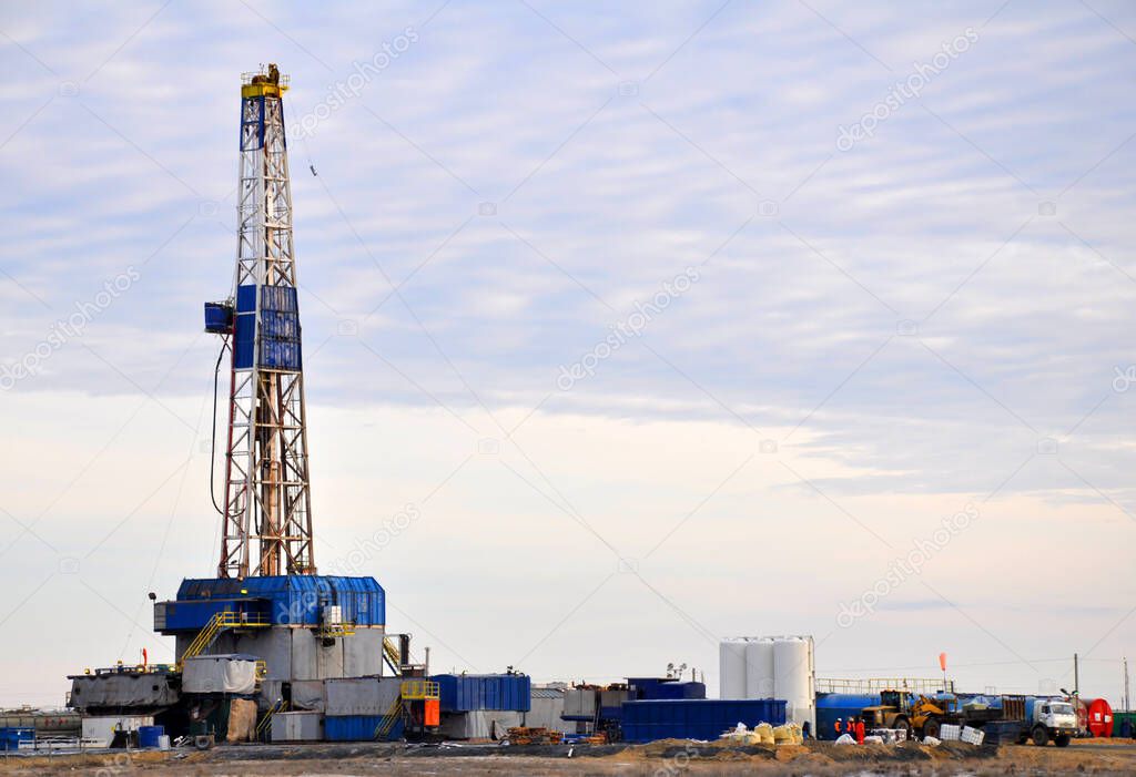 The onshore drilling rig