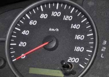 Işık aracının hız göstergesi