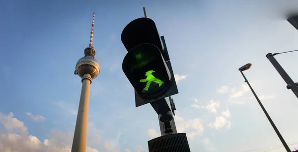 Berlijn Duitsland Augustus 2017 Groene Ampelmann Ampelmannchen Berlijns Verkeerslicht — Stockfoto