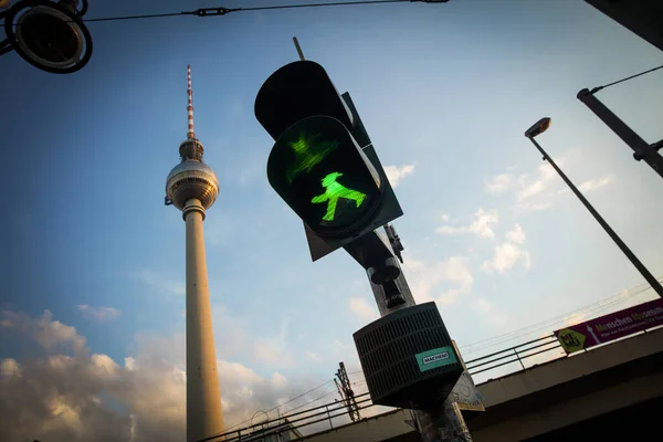 Berlijn Duitsland Augustus 2017 Groene Ampelmann Ampelmannchen Berlijns Verkeerslicht — Stockfoto