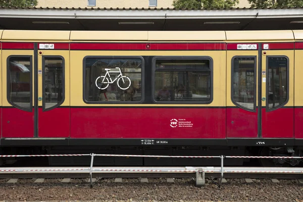 Potsdam Berlino Germania Agosto 2018 Bahn Train Bicycle Storage Sign — Foto Stock