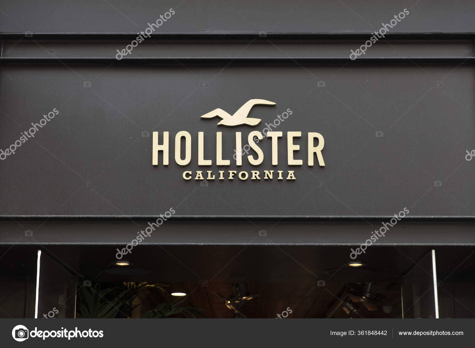 bath hollister