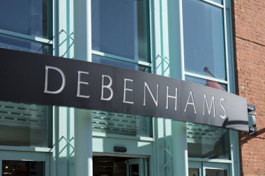 Debenhams Giriş ve İmza, Lincoln, Hughnshire, İngiltere - 5 Nisan 2018