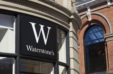 Cornhill Borsası 'ndaki Waterstone Kitapevi, Lincoln, the UK - 5 Nisan 2018