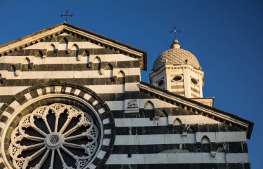 St. Andrew Kilisesi (Chiesa di Sant Andrea) - Levanto, La Spezia, İtalya - 17 Mayıs 2016